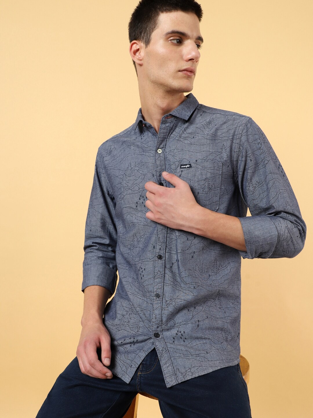 

Wrangler Spread Collar Opaque Cotton Casual Shirt, Blue