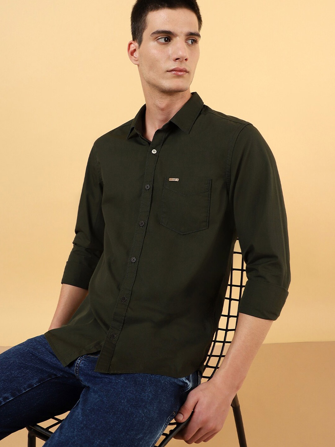 

Wrangler Spread Collar Opaque Cotton Casual Shirt, Olive