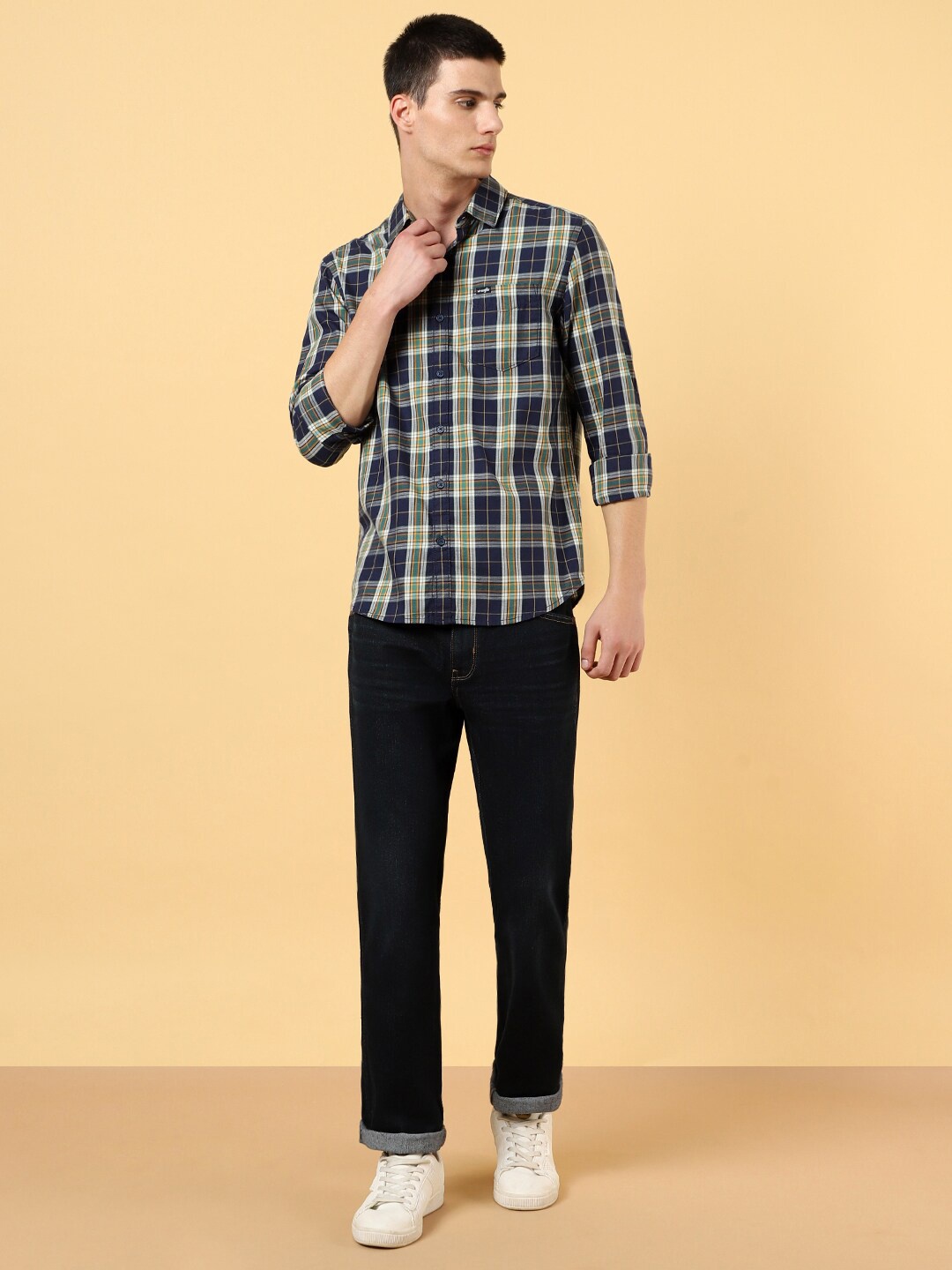 

Wrangler Tartan Checked Cotton Regular Fit Casual Shirt, Blue