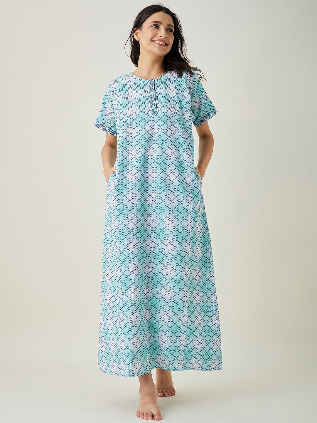 

The Kaftan Company Green And Blue Abstract Printed Pure Cotton Maxi Nightdress