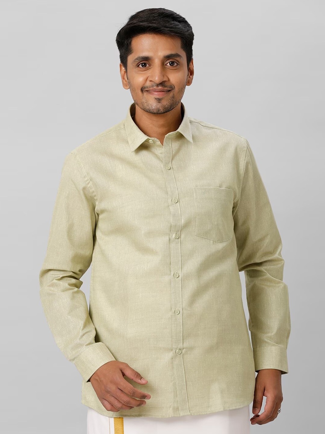 

Ramraj Spread Collar Regular Fit Cotton Casual Shirt, Olive