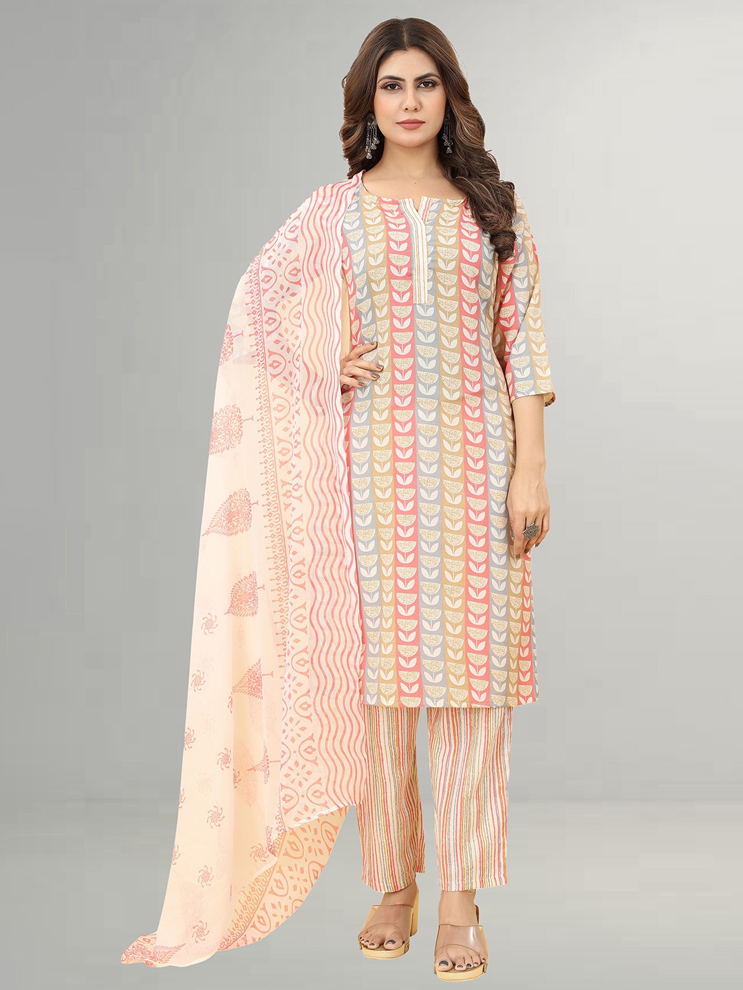 

Kiwie Ethnic Motifs Printed Kurta & Trousers with Dupatta, Peach
