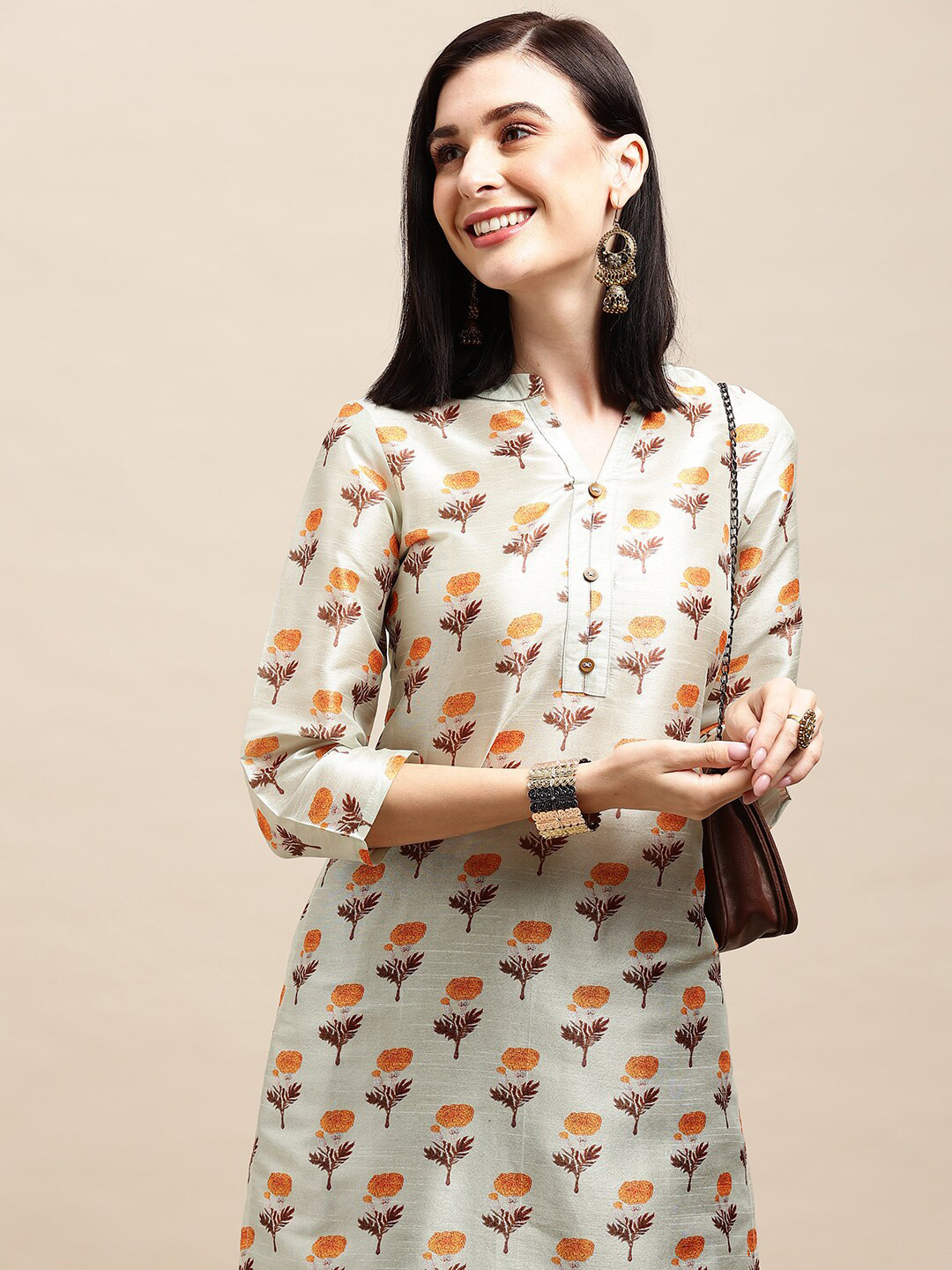 

all about you Green & Yellow Floral Printed Silk Straight Kurta