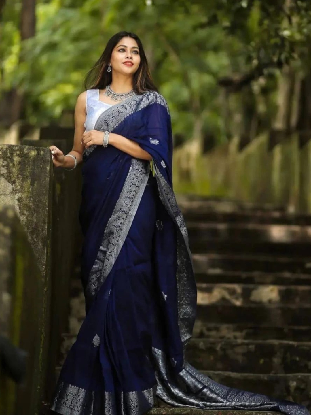 

Fab Viva Ethnic Motifs Woven Design Zari Silk Blend Banarasi Saree, Blue