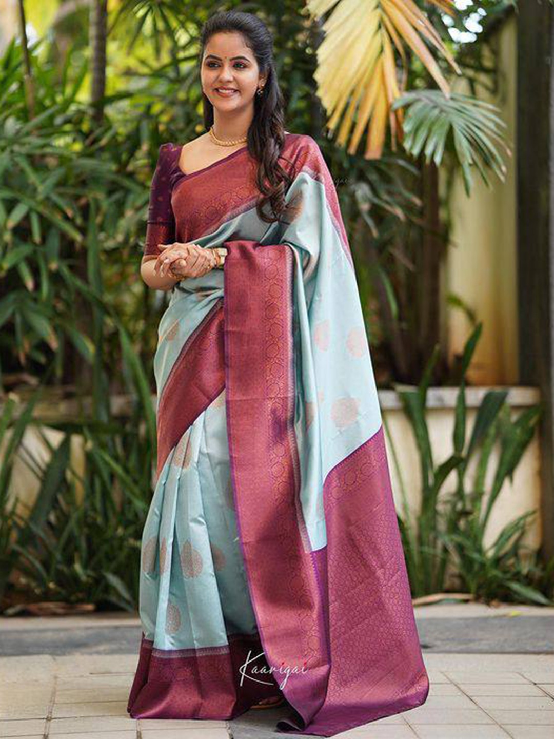 

Fab Viva Woven Design Zari Detailed Banarasi Saree, Blue