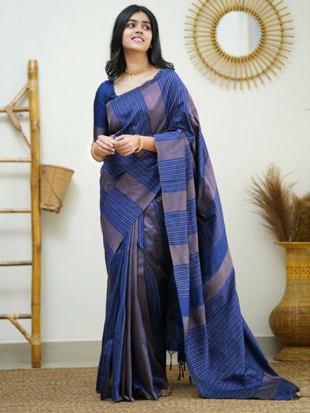 

Fab Viva Zari Silk Blend Banarasi Saree, Blue