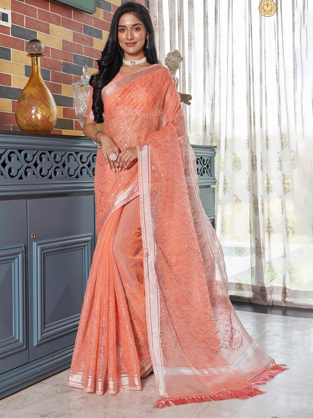 

Unnati Silks Ethnic Motifs Zari Pure Cotton Kota Saree, Peach