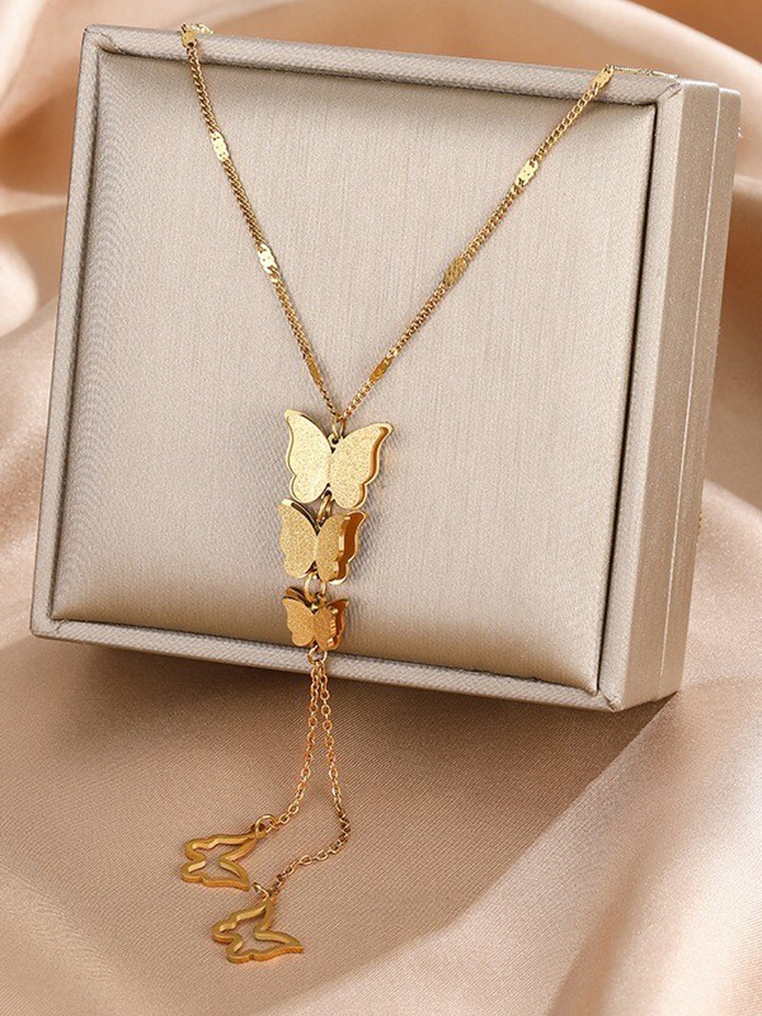 

MYKI Gold-Plated Butterfly Pendant With Chain