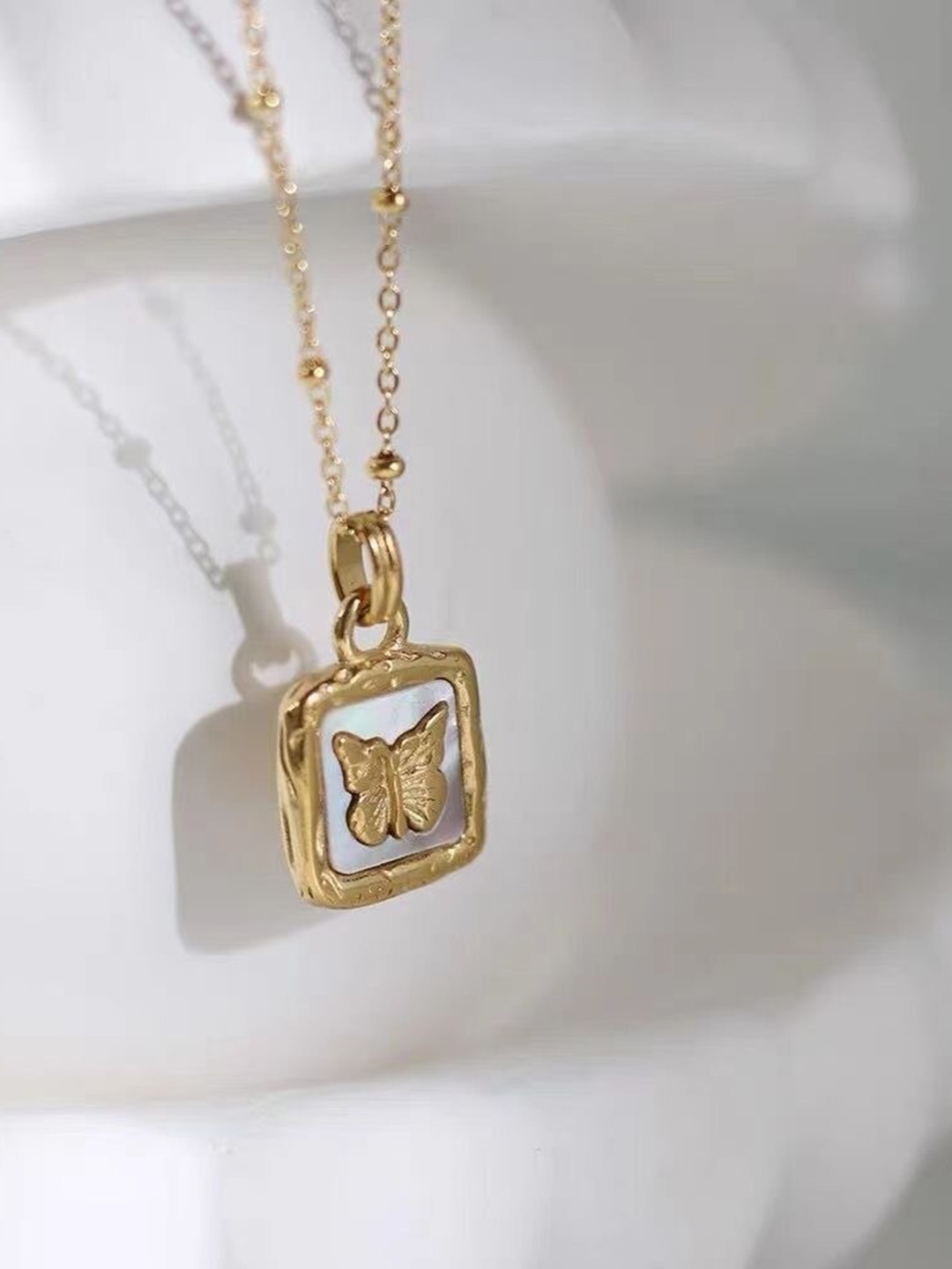 

MYKI Gold-Plated Butterfly Charm Pendant