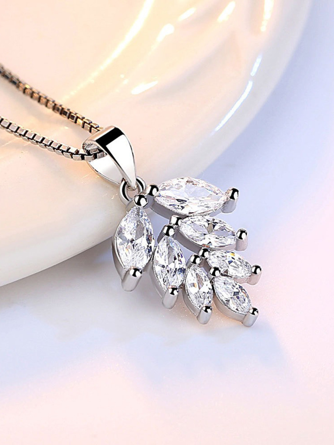 

MYKI Silver-Plated Chain With CZ-Studded Leaf Design Pendant