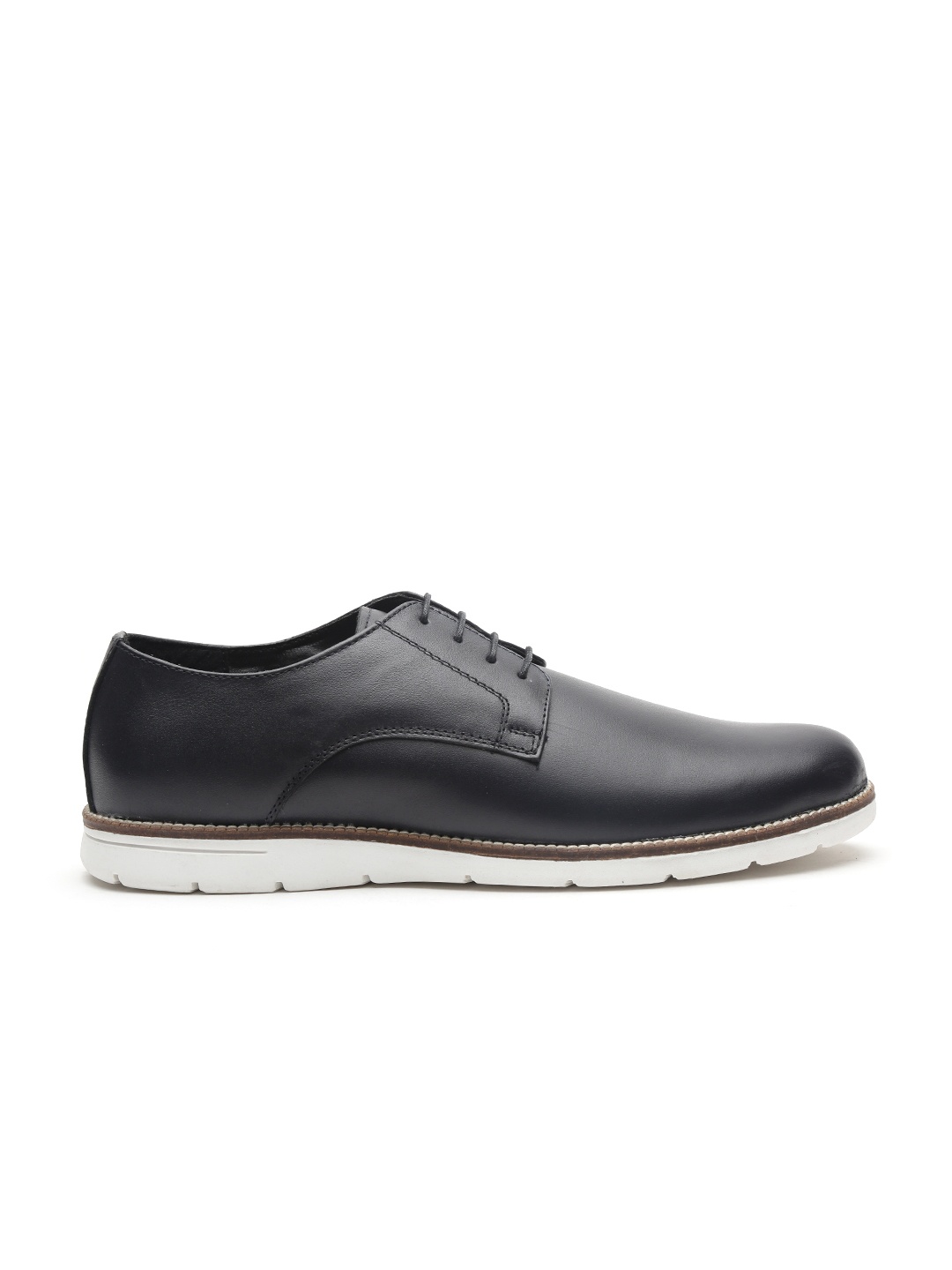 

Carlton London Men Dark Navy Blue Derbys