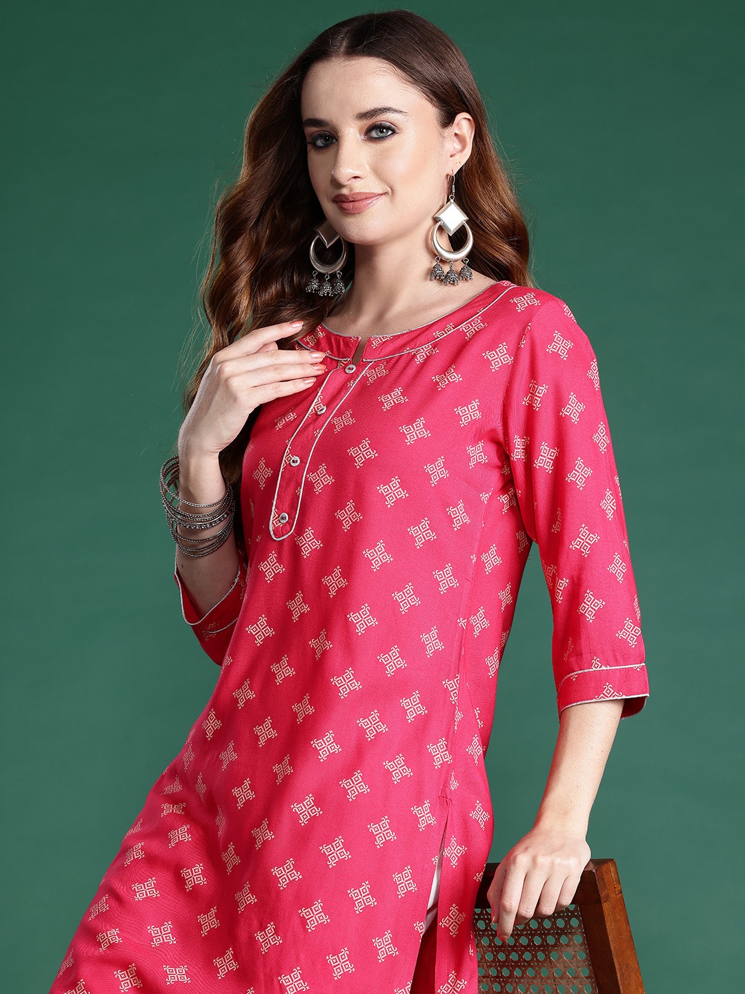 

Sangria Women Ethnic Motifs Printed Kurta, Pink