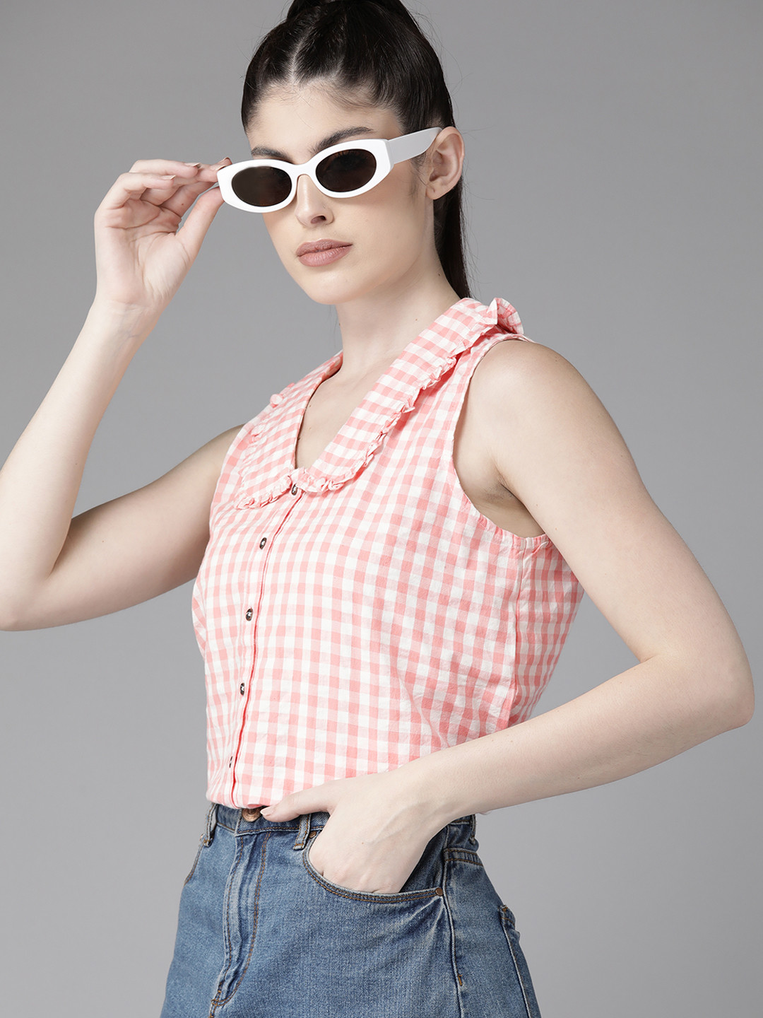 

The Roadster Lifestyle Co. Cotton Checked Casual Shirt, Pink