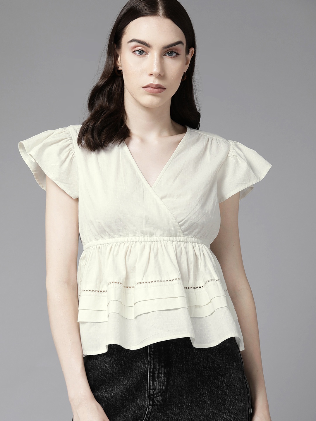 

The Roadster Lifestyle Co. Dobby Weave Cotton Wrap Top, Off white