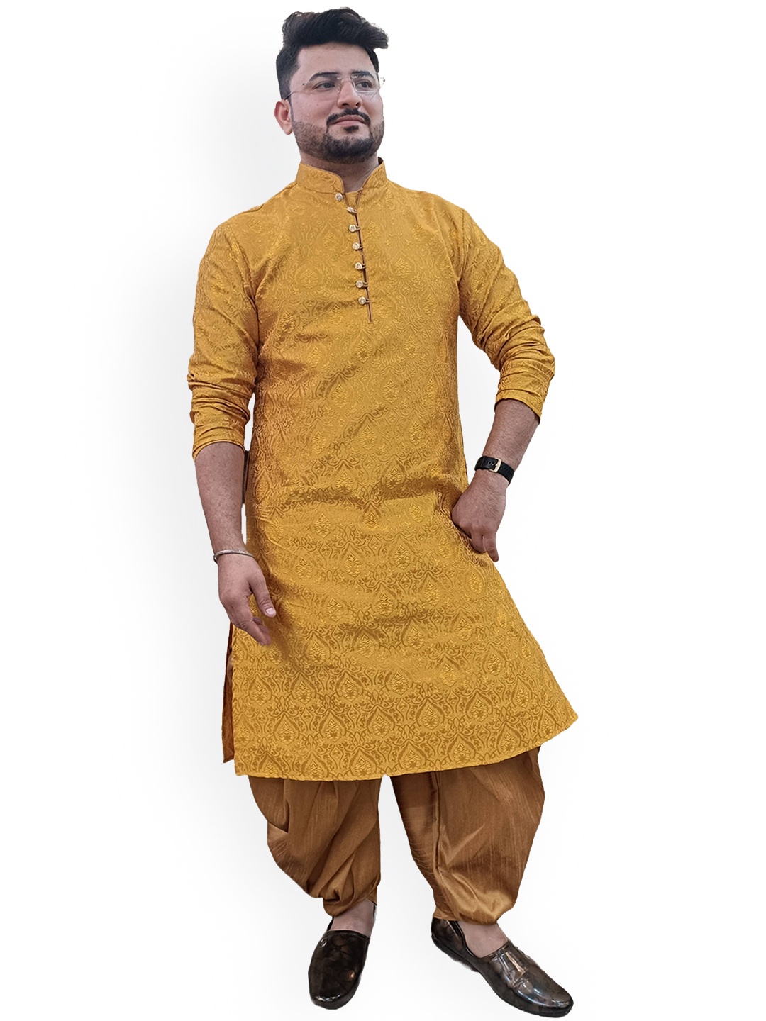 

Sydney Heights Ethnic Motifs Woven Design Kurta with Dhoti Pants, Yellow