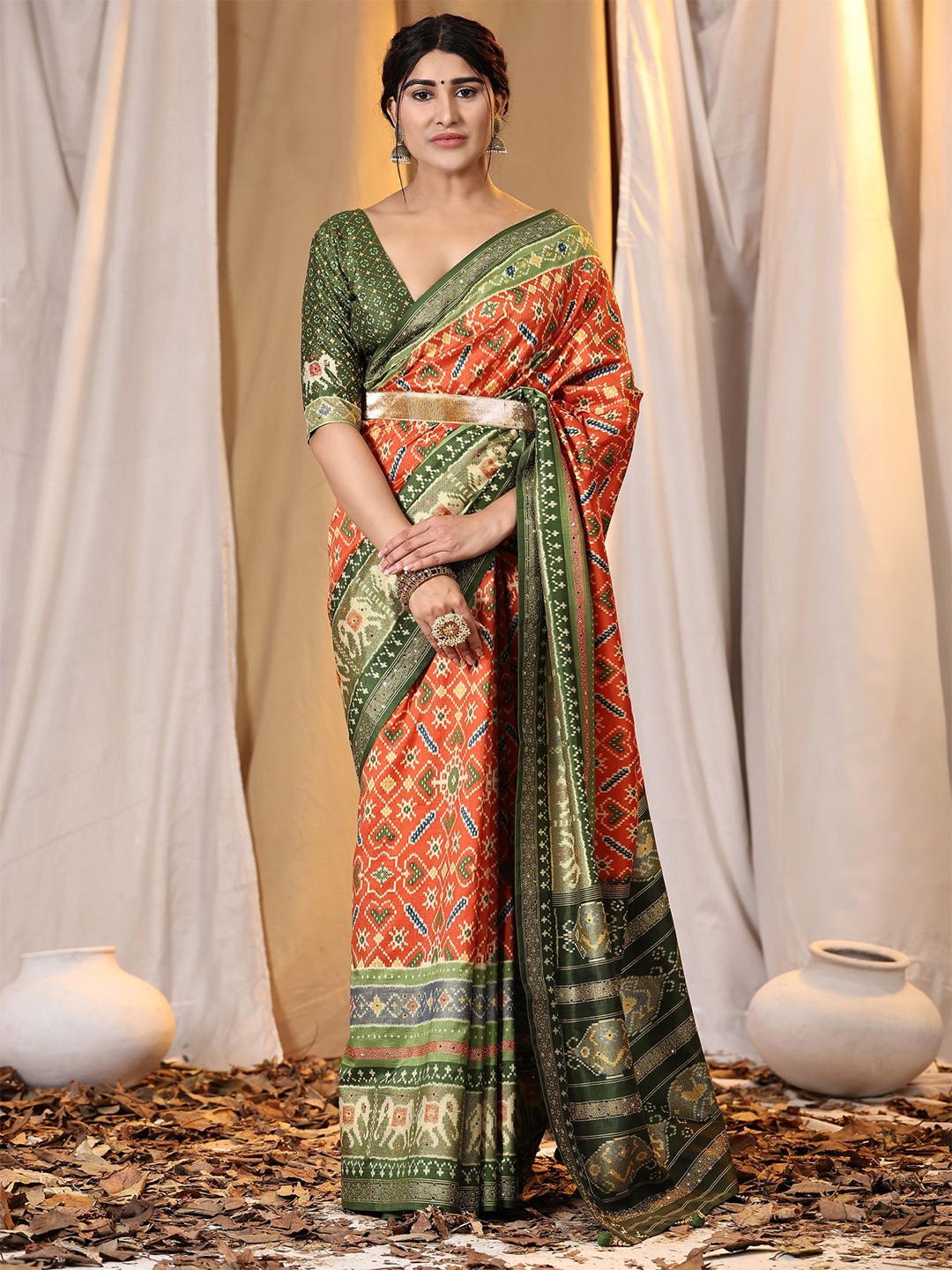 

Phenav Ethnic Motifs Printed Zari Pure Silk Saree, Orange