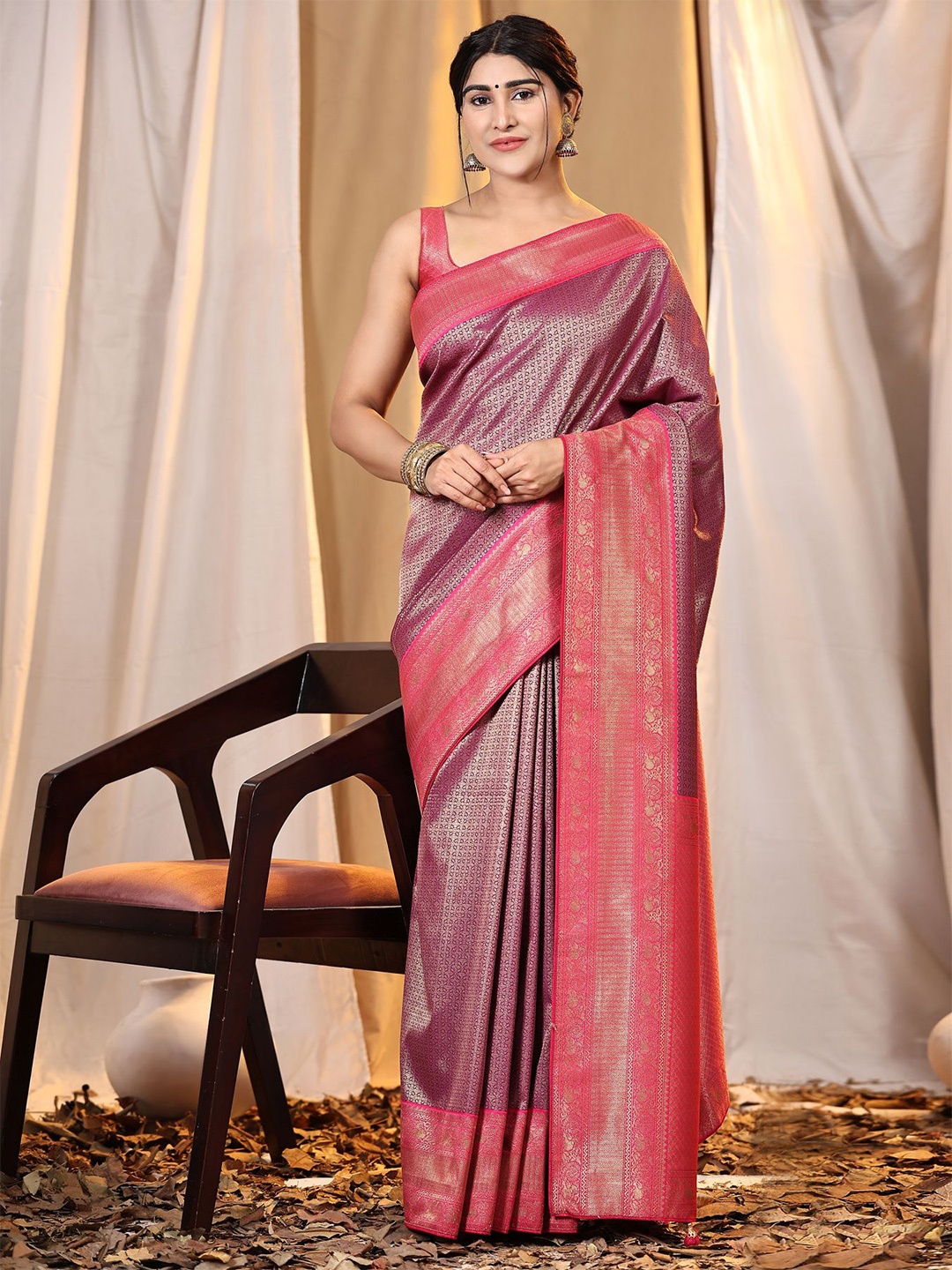 

Phenav Woven Design Zari Pure Silk Kanjeevaram Saree, Purple