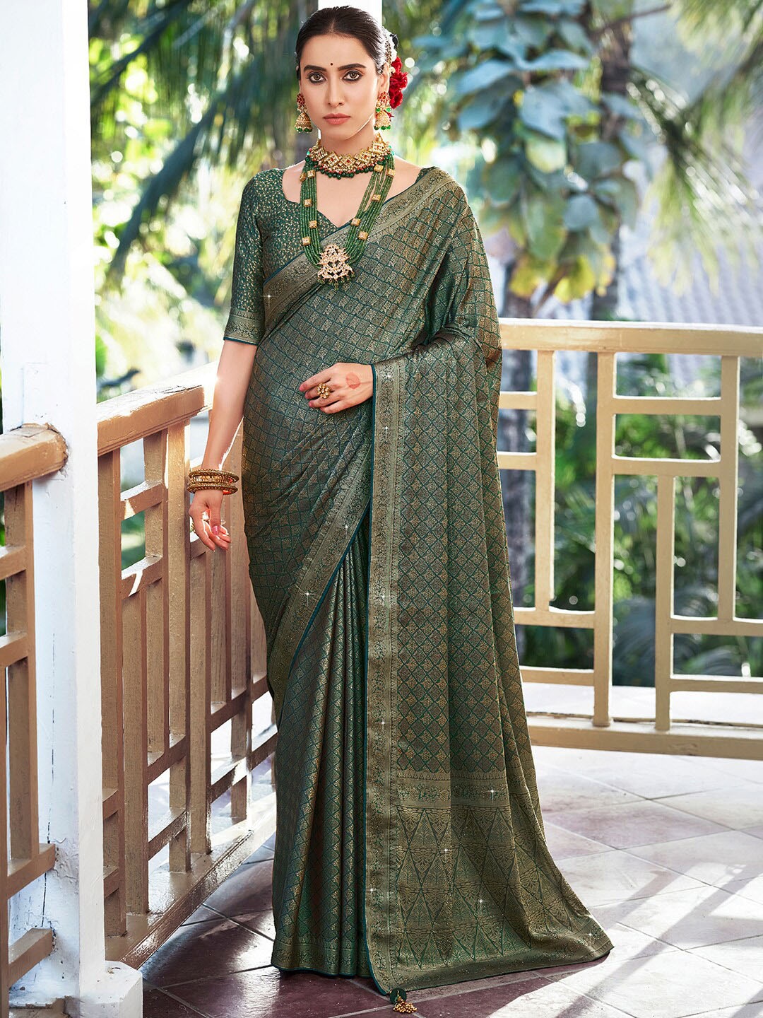 

Saree mall Ethnic Motifs Woven Design Zari Pure Silk Banarasi Sarees, Green