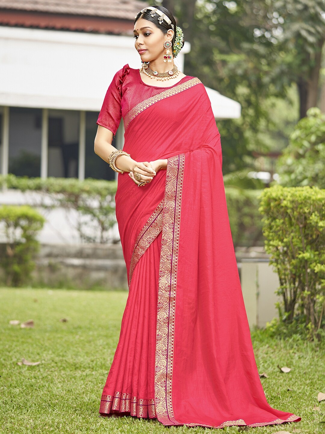 

Saree mall Pink & Gold-Toned Zari Silk Blend Sarees