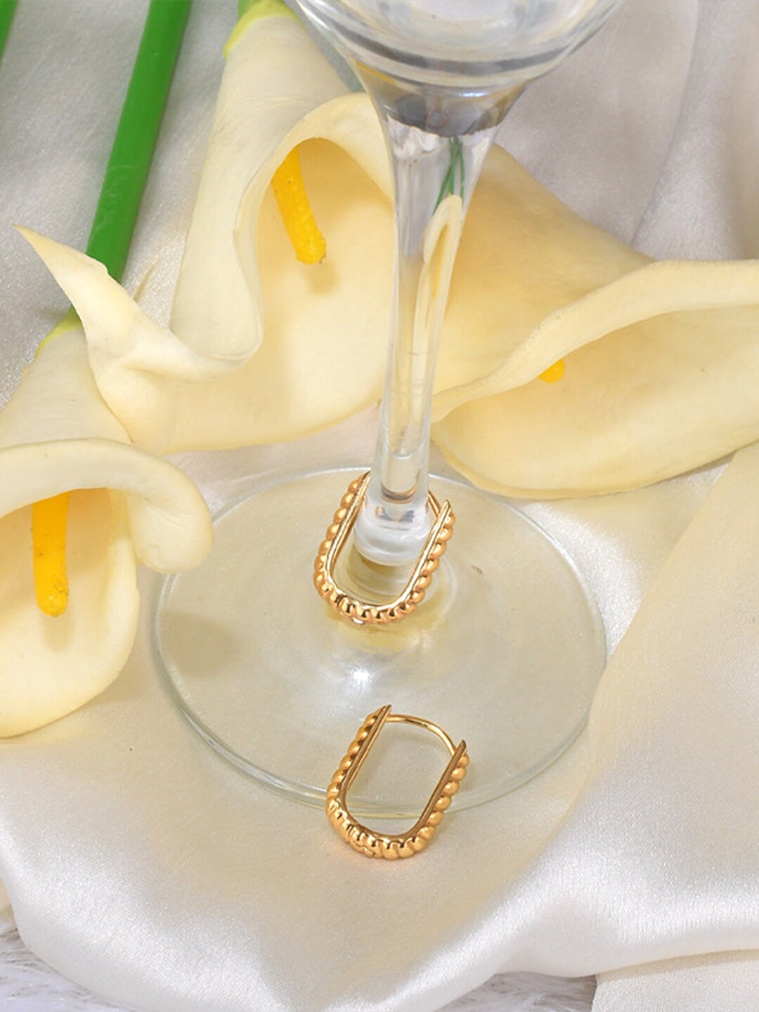 

PALMONAS 18KT Gold Plated Stainless Steel U Shaped Hoop Earrings