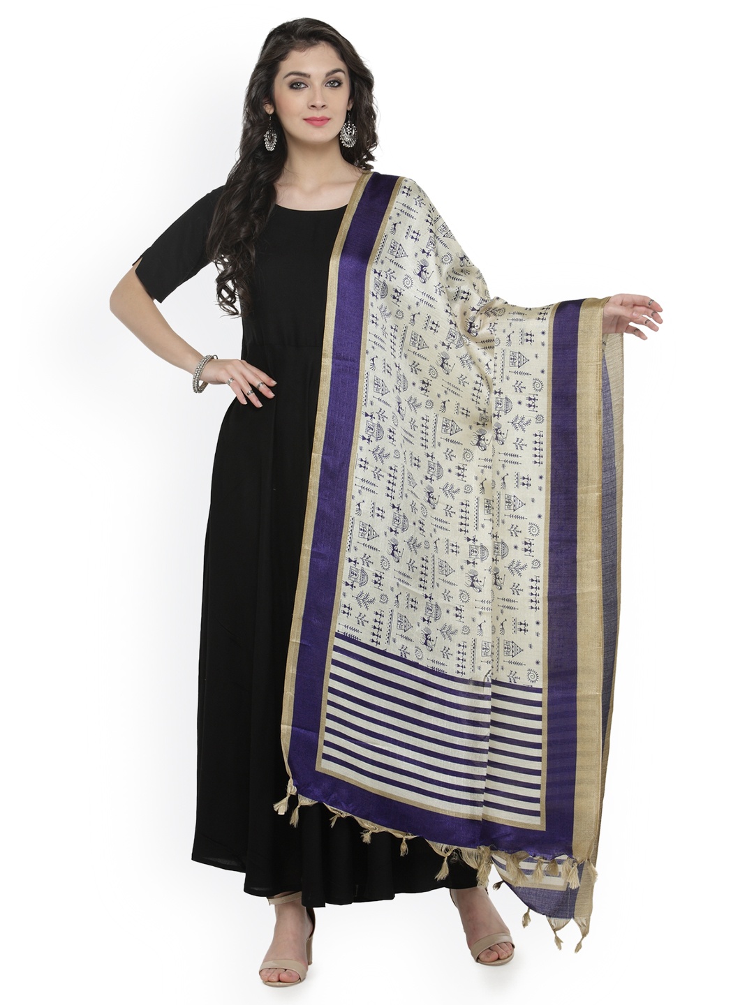 

Varanga Blue & Off-White Printed Dupatta