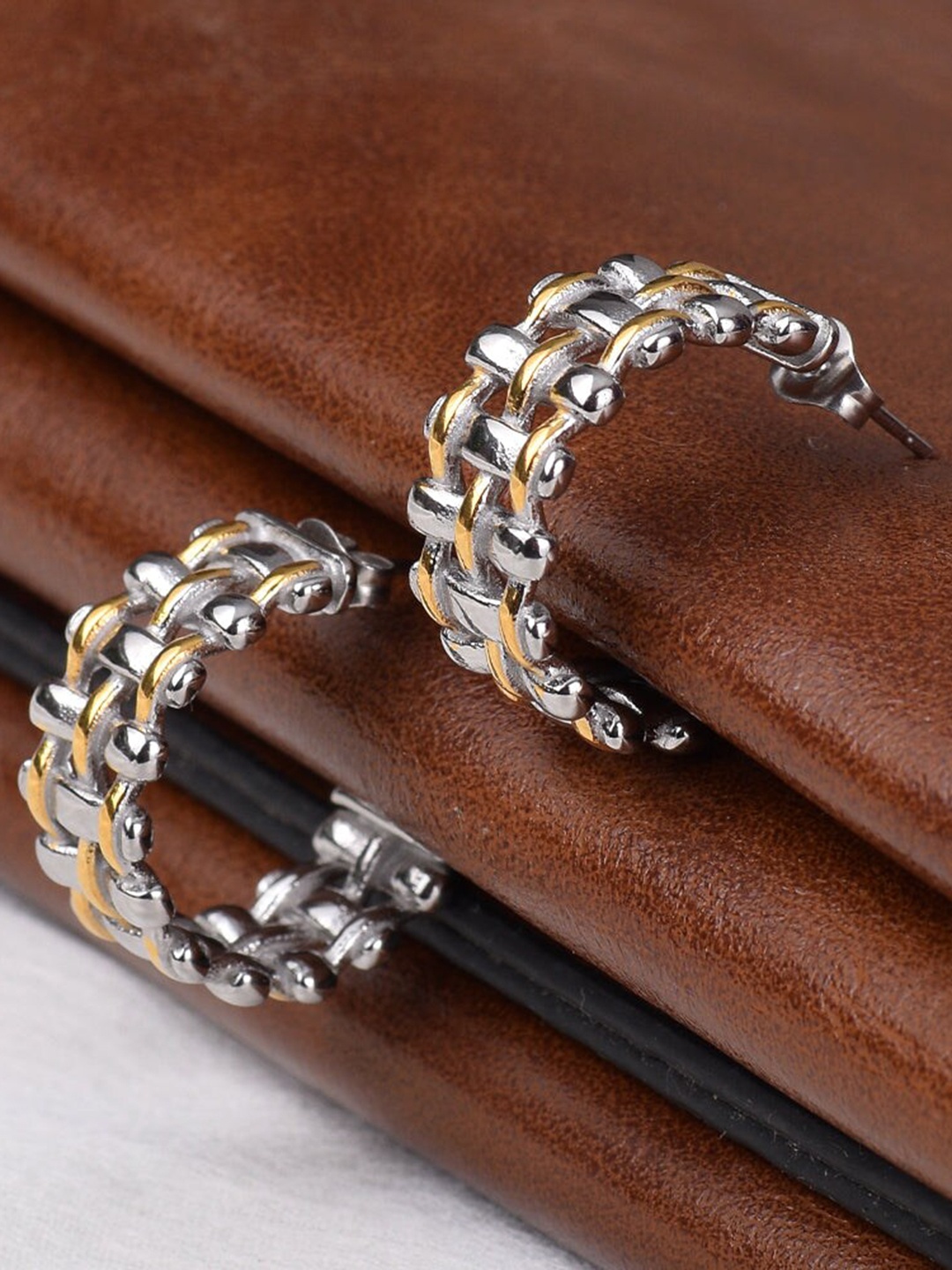 

PALMONAS 18k White Gold Plated Half Hoop Earrings