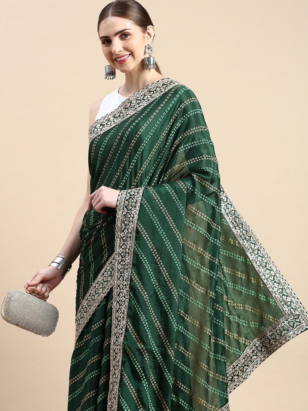 

VASTRANAND Leheriya Sequinned Poly Chiffon Bandhani Saree, Green