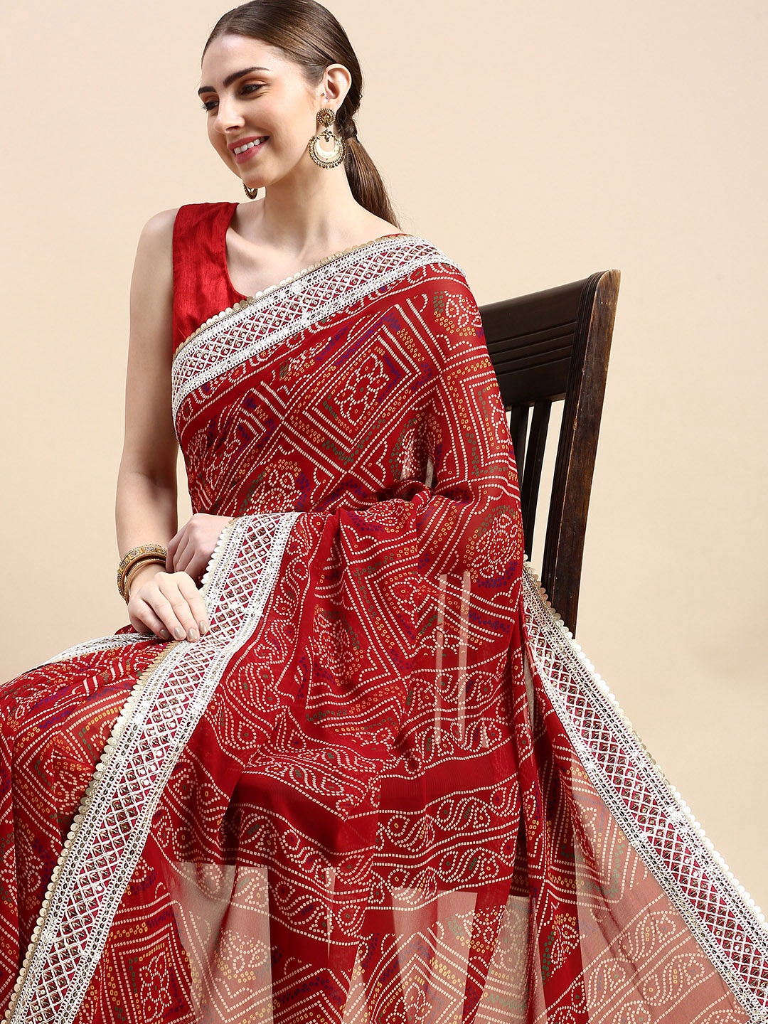 

VASTRANAND Sequinned Poly Georgette Bandhani Saree, Red