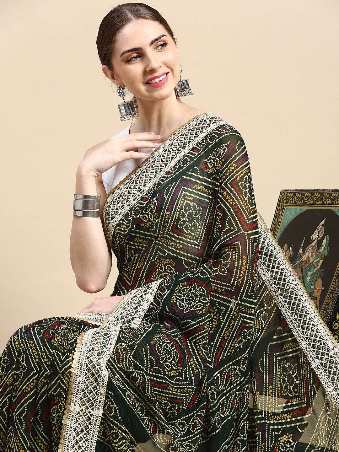 

VASTRANAND Sequinned Poly Georgette Bandhani Saree, Green