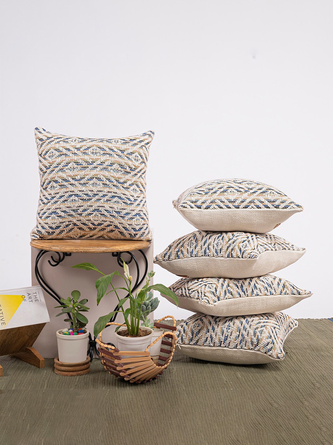 

ANWYN 5 Pcs Beige & Blue Geometric Pure Cotton Square Cushion Covers