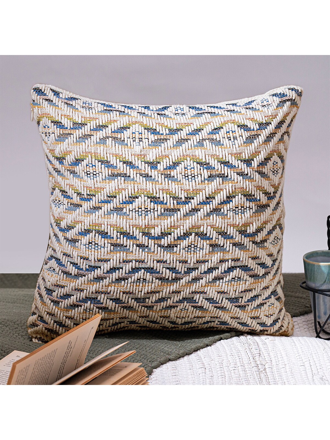 

ANWYN Beige & Blue Geometric Printed Pure Cotton Square Cushion Cover