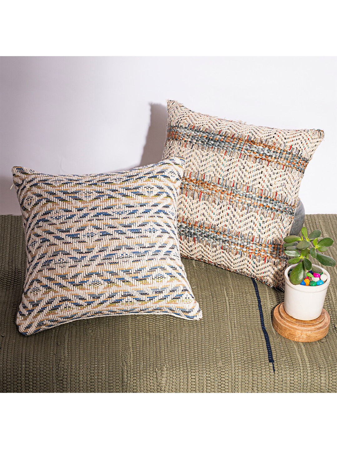 

ANWYN 2 Pcs Beige & Blue Pure Cotton Square Cushion Covers