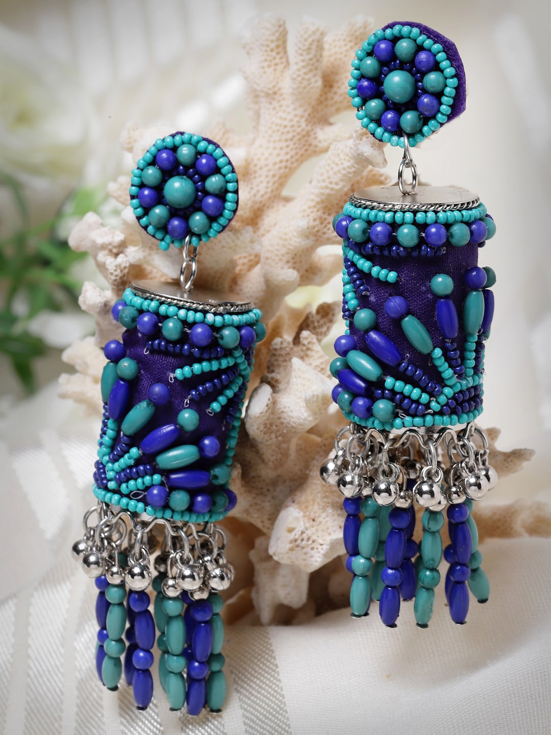 

Moedbuille Silver-Plated Beaded Contemporary Drop Earrings