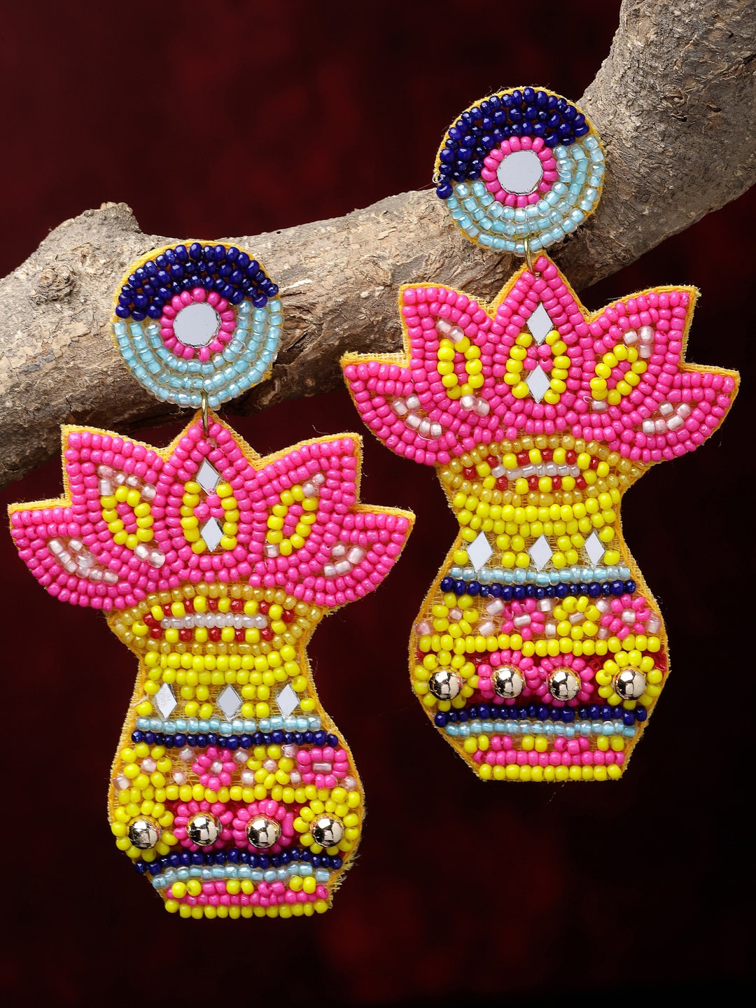 

Moedbuille Gold-Plated Contemporary Drop Earrings