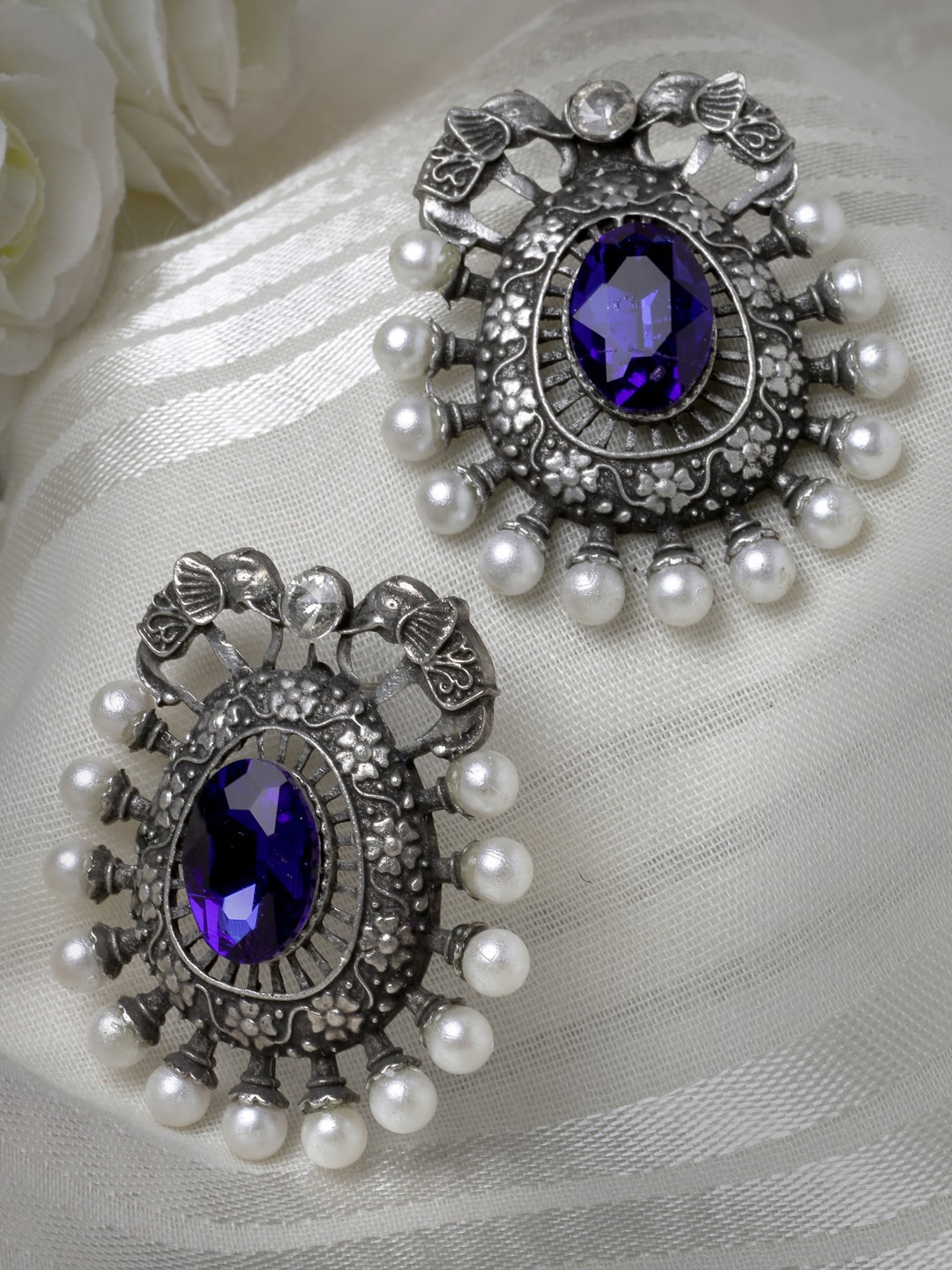 

Moedbuille Silver-Plated Crystal & Pearl StuddedTeardrop Shaped Drop Earrings
