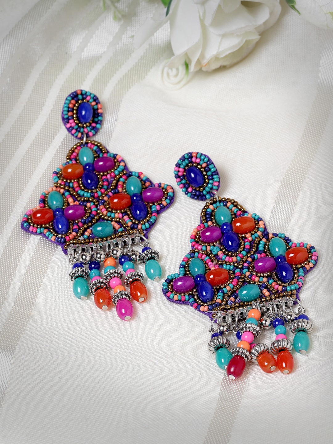 

Moedbuille Silver-Plated Contemporary Beaded Drop Earrings