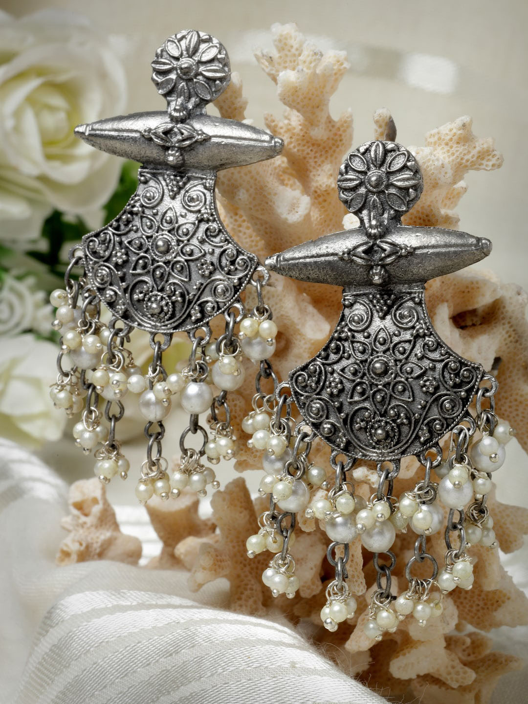 

Moedbuille Silver-Plated Crescent Shaped Drop Earrings