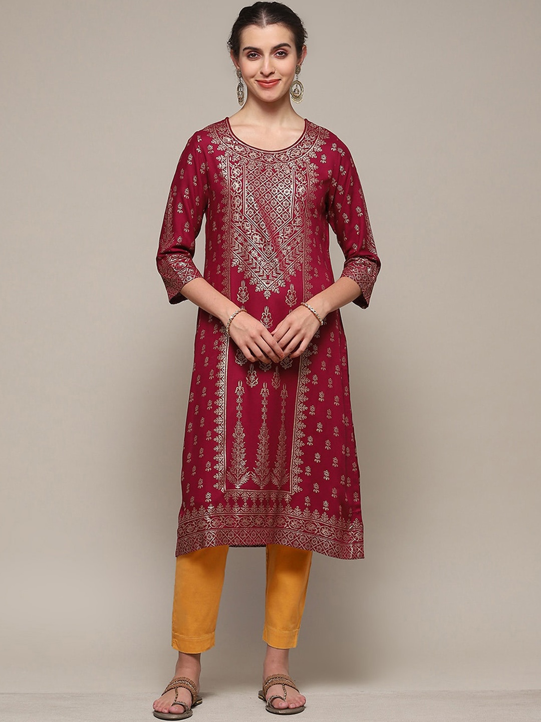 

Biba Round Neck Straight Woven Design Kurta, Maroon