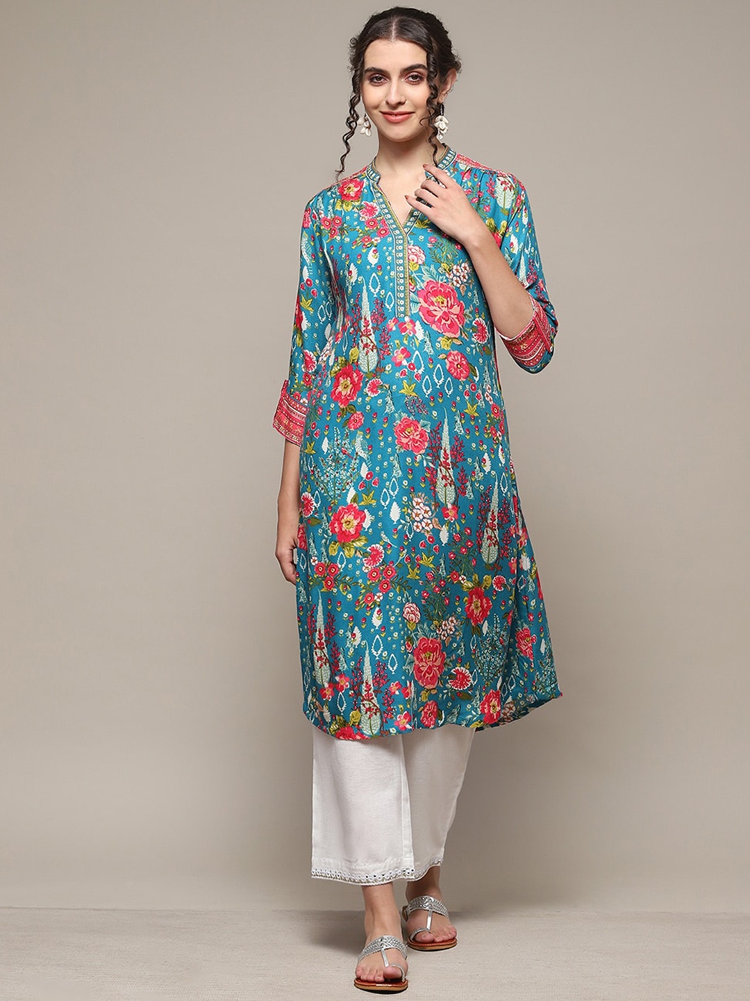 

Biba Women V Neck Abstract Print A-Line Kurta, Teal