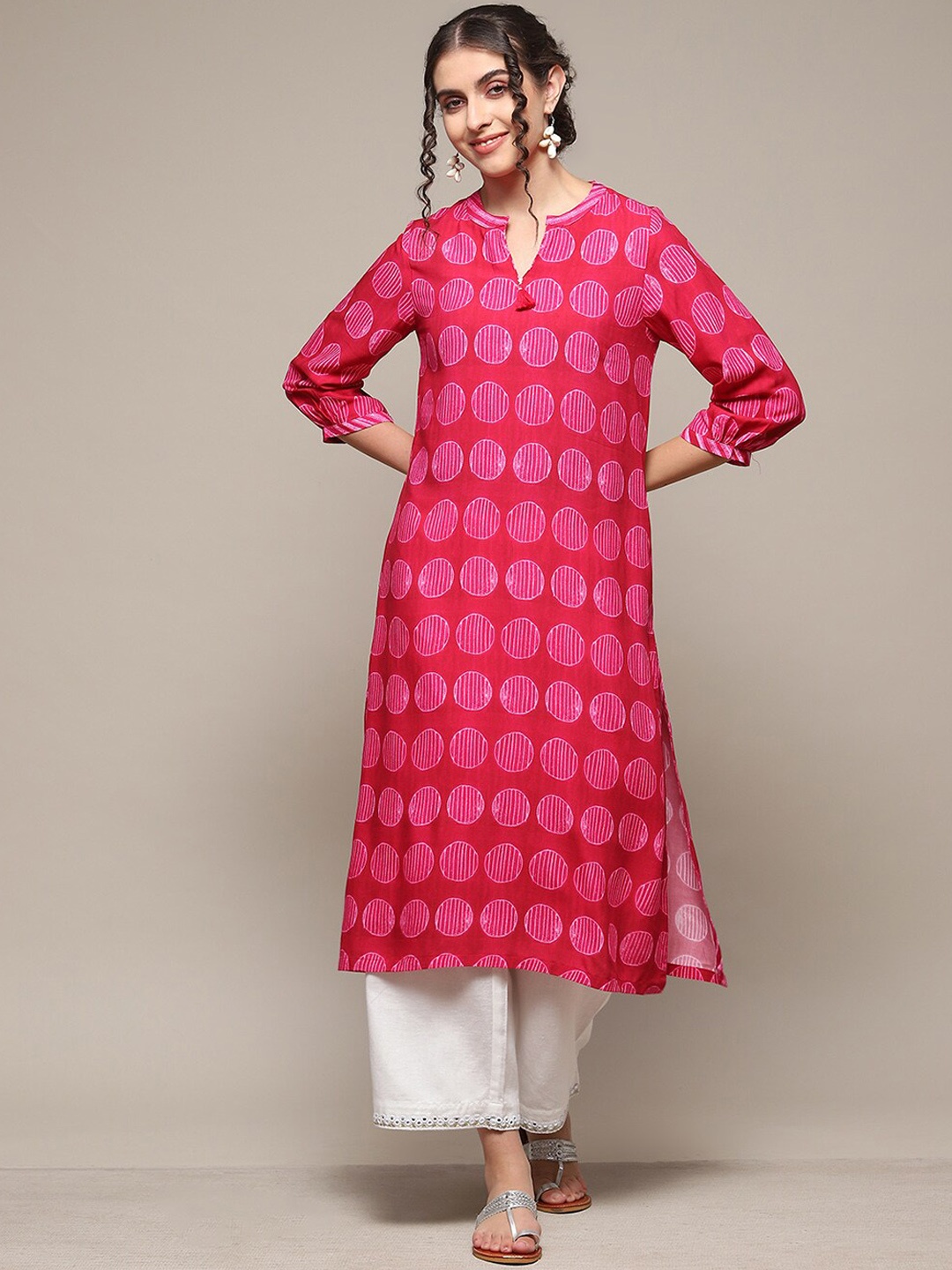 

Biba Geometric Printed Mandarin collar Straight Kurta, Pink