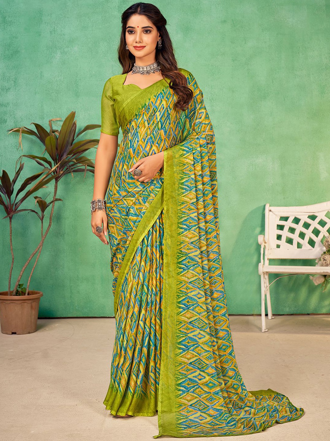 

Mitera Geometric Printed Saree, Olive