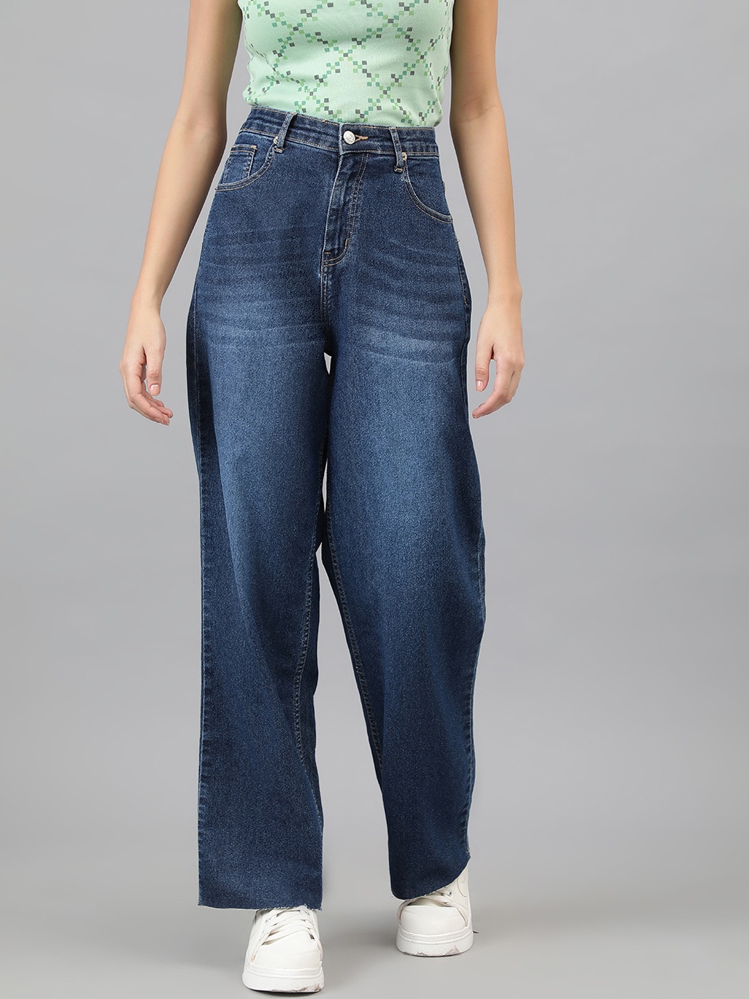 

Kotty Women Jean Straight Fit High-Rise Light Fade Stretchable Jeans, Blue