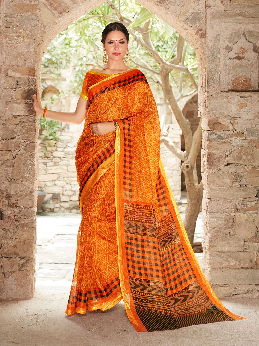 

Shaily Checked Zari Silk Cotton Saree, Orange