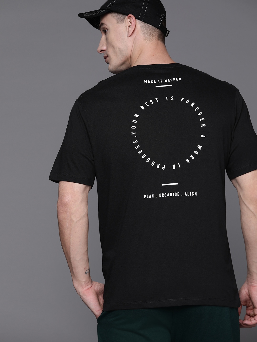 

HRX by Hrithik Roshan Typography Printed Monochrome T-shirt, Black