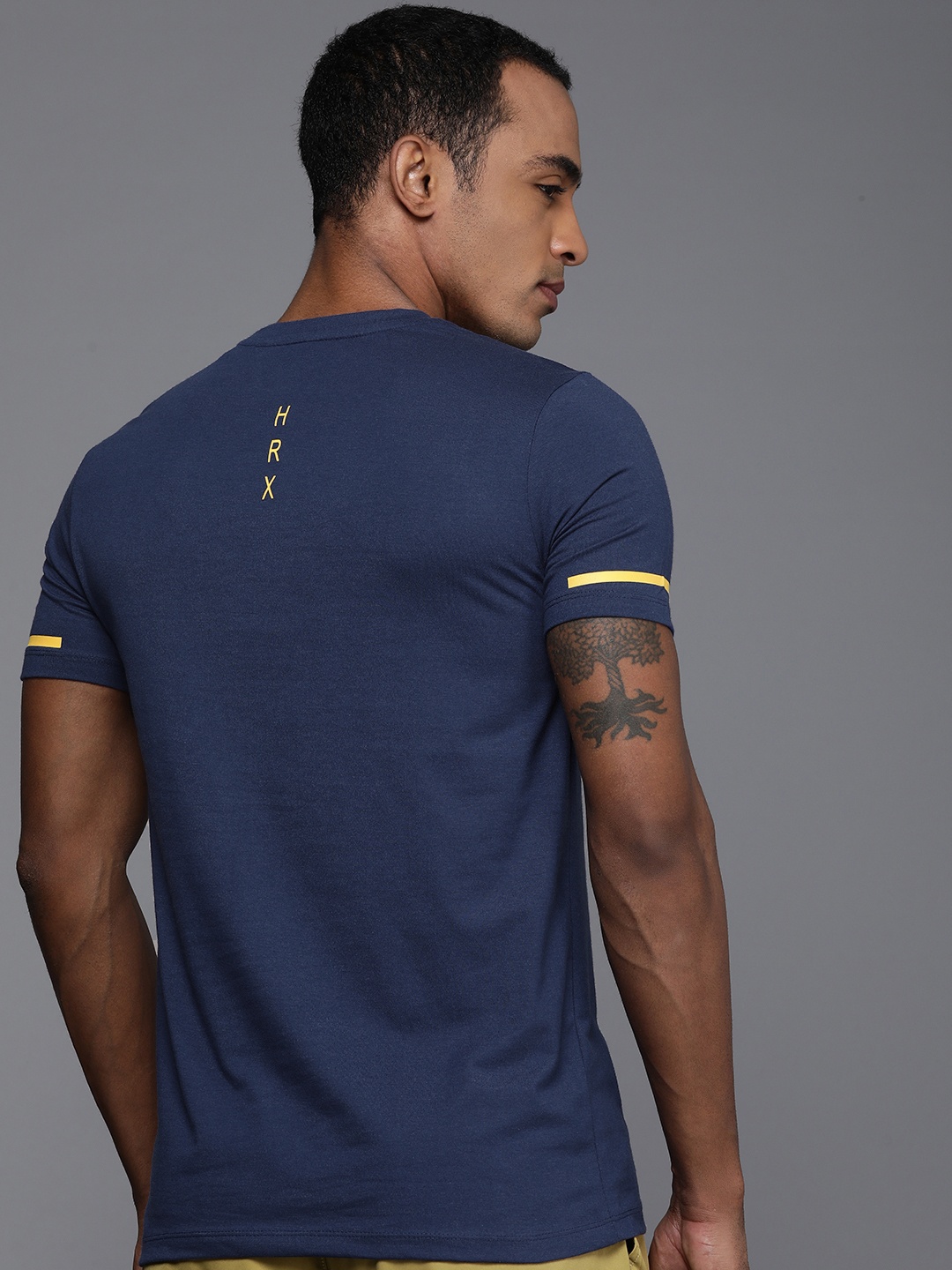 

HRX by Hrithik Roshan Solid Round Neck Training T-shirt, Navy blue