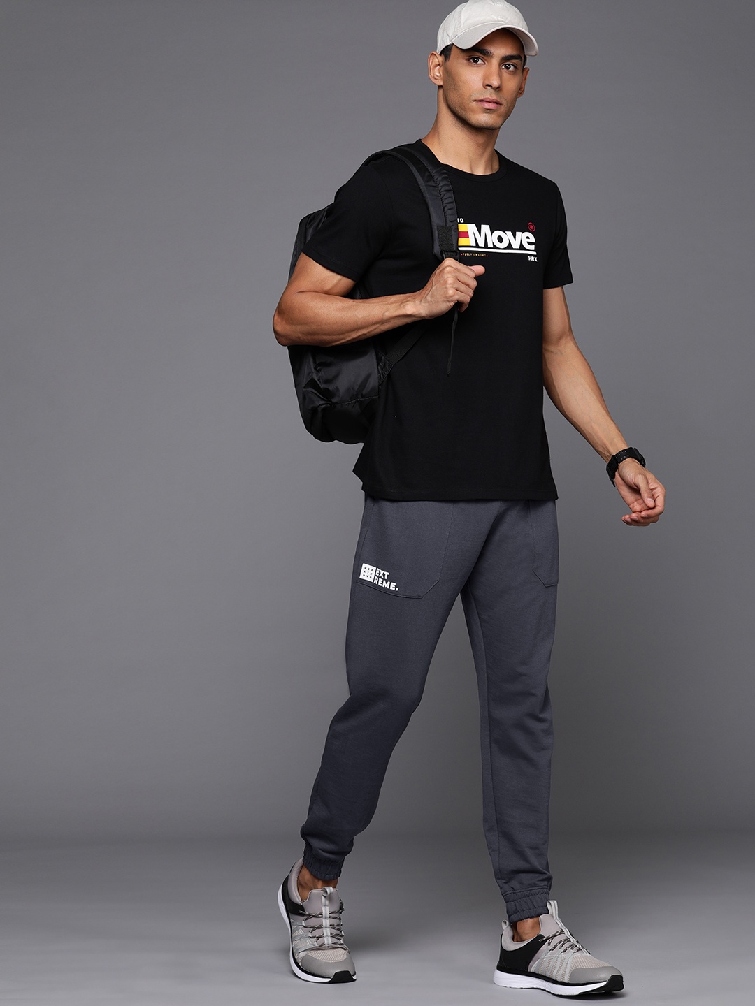 

HRX by Hrithik Roshan Men Lifestyle Joggers, Charcoal