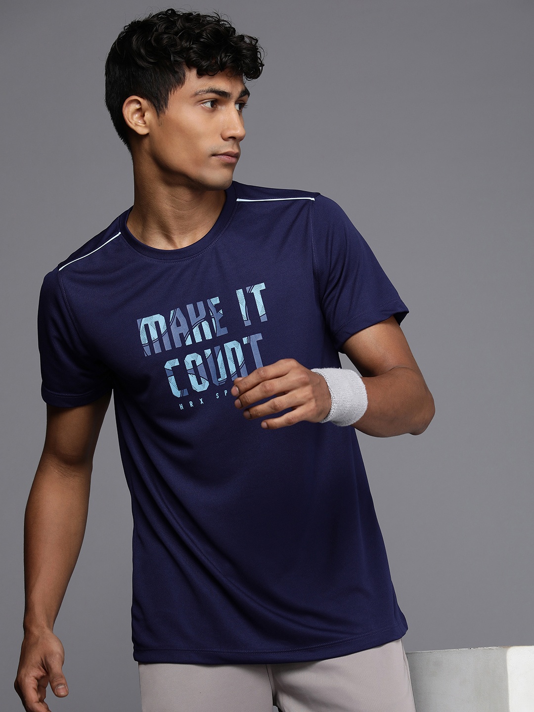 

HRX by Hrithik Roshan Graphic Printed Anti-Microbial Rapid-Dry Racket Sports T-shirt, Navy blue