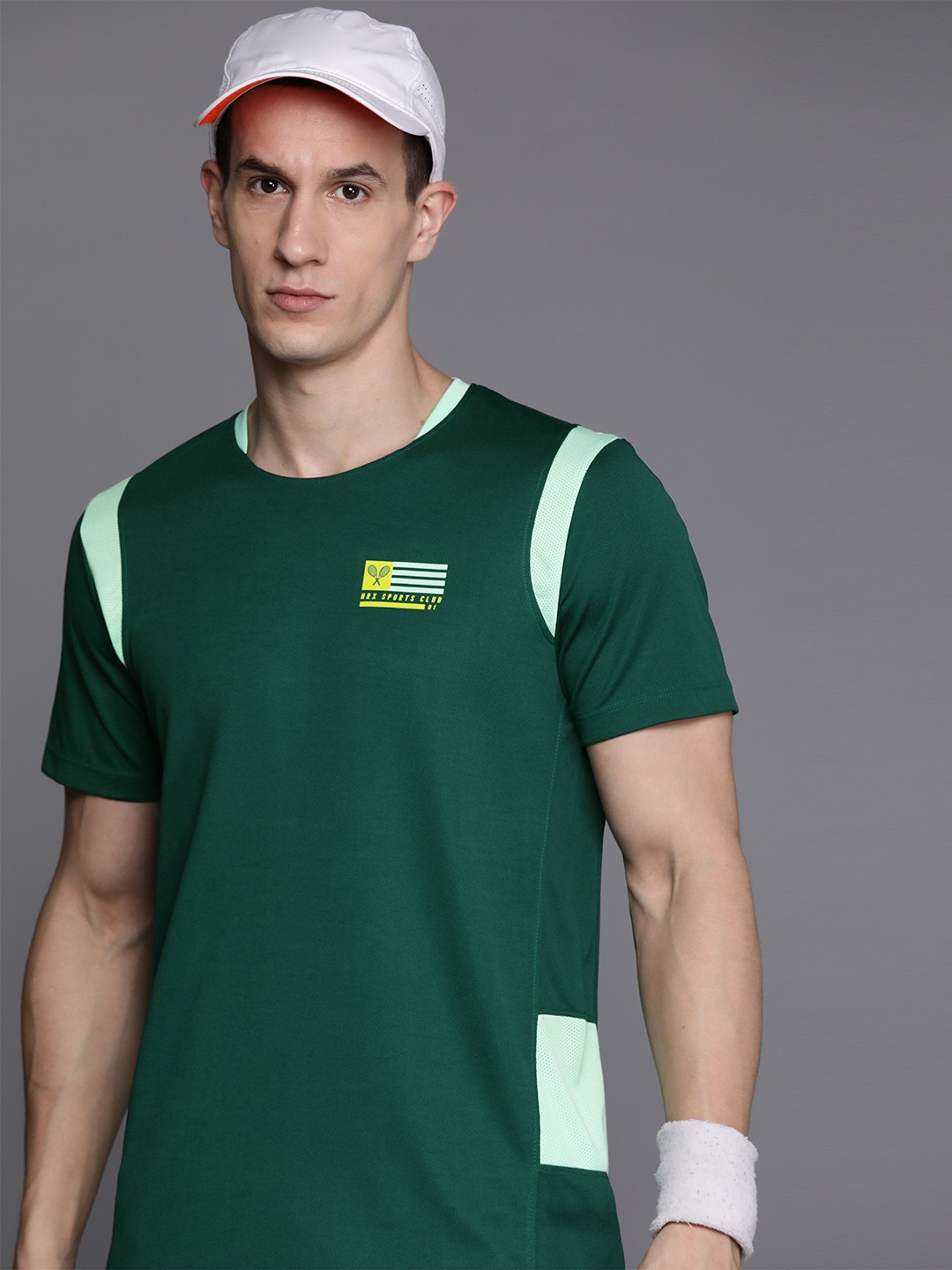 

HRX by Hrithik Roshan Regular Fit Rapid-Dry Racket Sport T-shirt, Green