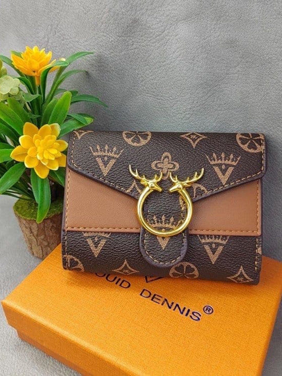 

Diana Korr Brown Textured PU Structured Handheld Bag