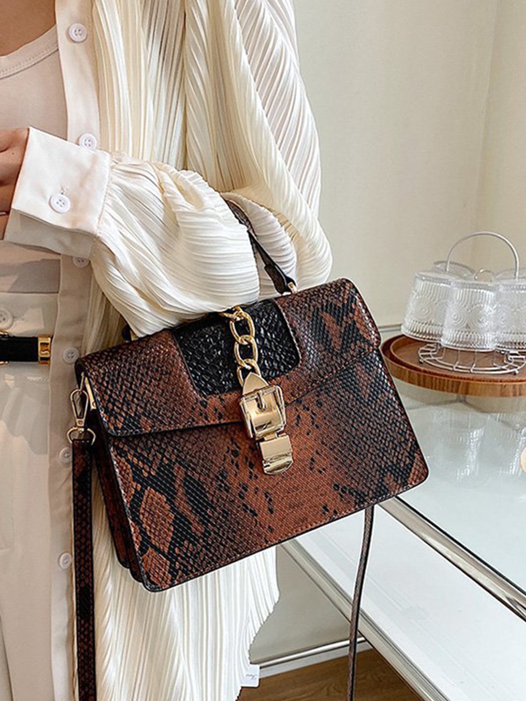 

Diana Korr Brown Textured PU Structured Tote Bag with Fringed